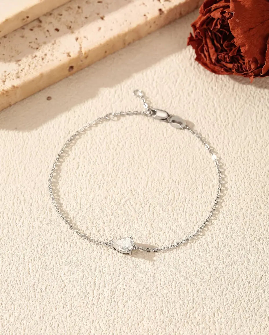 Pear Cut Moissanite Bracelet - 0.80 ct 5 x 7 mm D Colour Teardrop on a Dainty 925 Sterling Silver Chain, 16+3 cm
